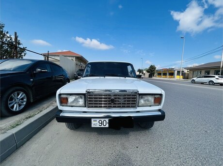 LADA (VAZ) 2107 2010