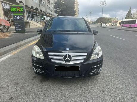 Mercedes B 180 2009