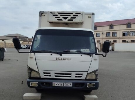 Isuzu NPR 66 L 2008