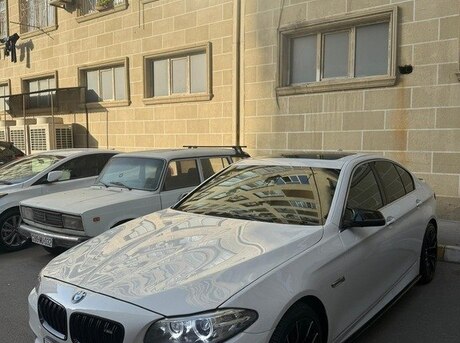 BMW 528