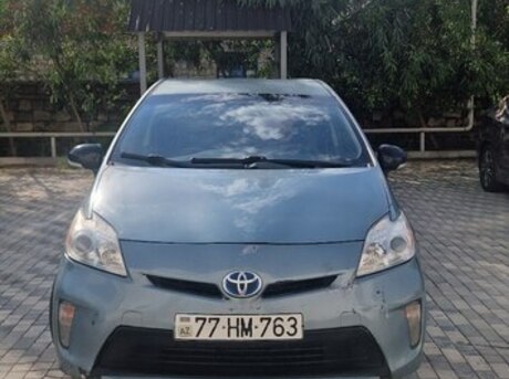 Toyota Prius 2012