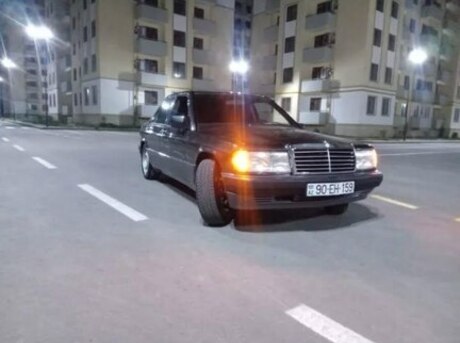 Mercedes 190 1989