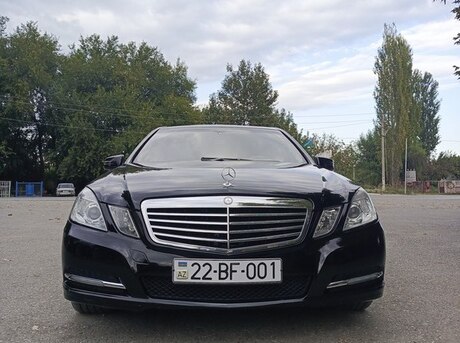 Mercedes E 200 2011