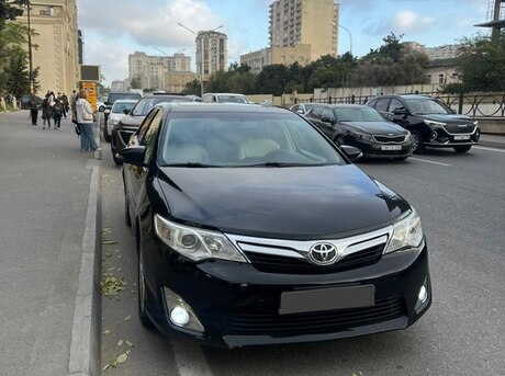 Toyota Camry 2013