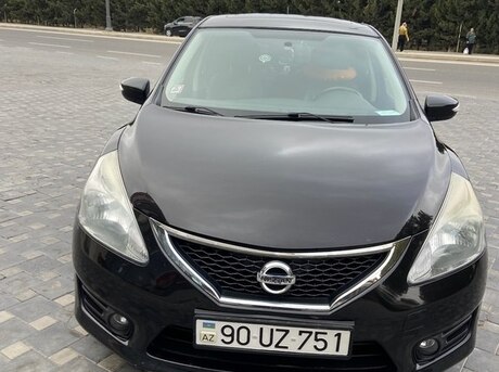 Nissan Tiida 2013