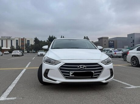 Hyundai Avante 2016