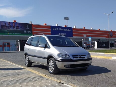 Opel Zafira 2003