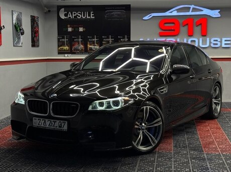 BMW M5 2012
