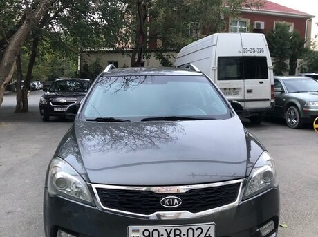 Kia  2010