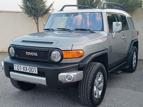 Toyota FJ Cruiser