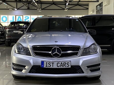 Mercedes C 250