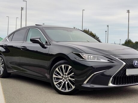 Lexus ES 300h 2021