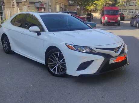 Toyota Camry 2018
