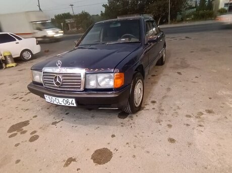 Mercedes 190 1989