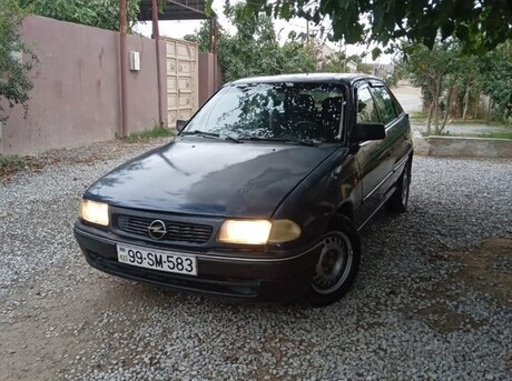 Opel Astra 1998