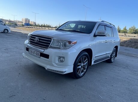 Toyota Land Cruiser 2012