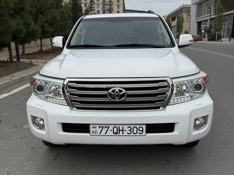 Toyota Land Cruiser 2013