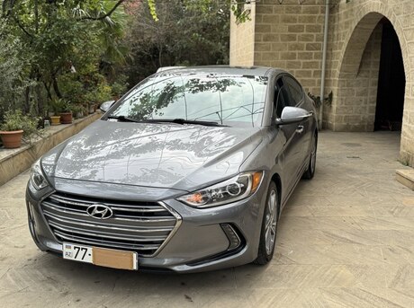 Hyundai Elantra 2016
