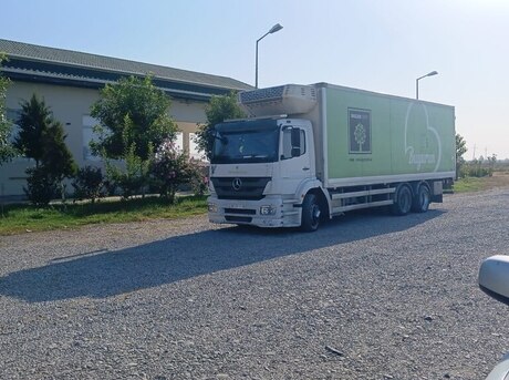 Mercedes Axor 1829