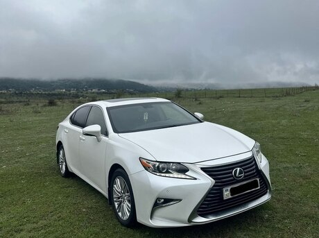 Lexus ES 200 2016