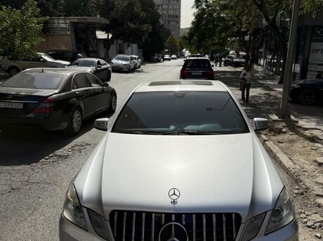 Mercedes E 220 2012