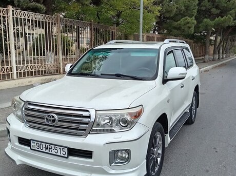 Toyota Land Cruiser 2011