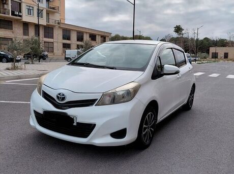 Toyota Vitz 2012