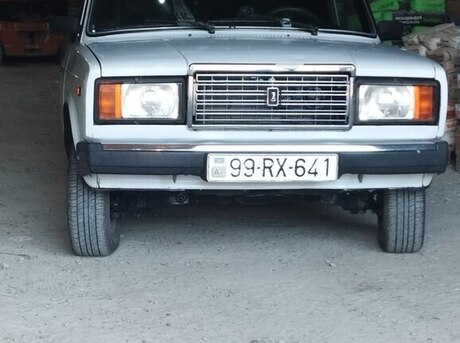 LADA (VAZ) 2107
