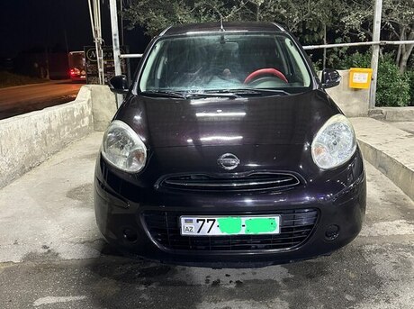 Nissan March 2011