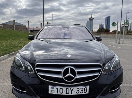 Mercedes E 200