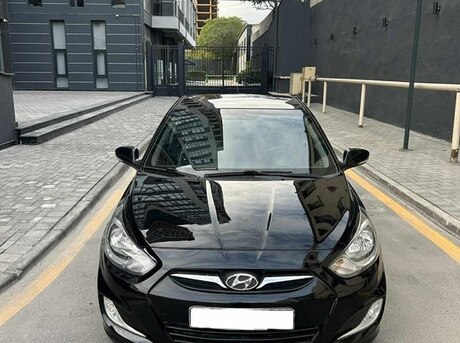 Hyundai Accent 2011