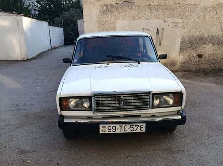 LADA (VAZ) 2107 2010