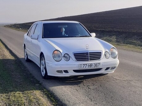 Mercedes E 240 2001