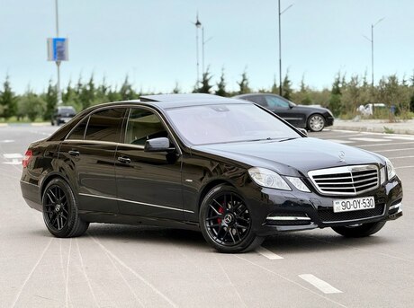 Mercedes E 220