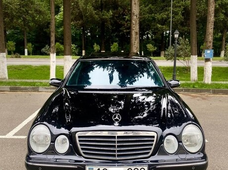 Mercedes E 320 2001