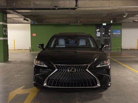 Lexus ES 300h 2024