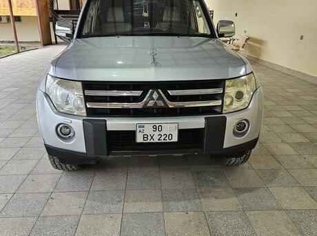 Mitsubishi Pajero 2007