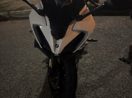 CFMOTO 250 SR 2024
