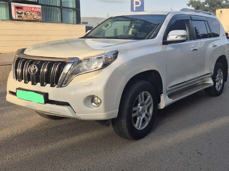 Toyota Land Cruiser Prado 2012