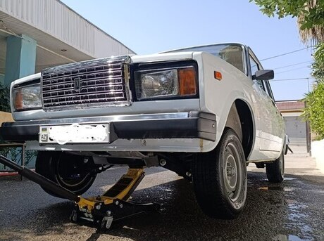 LADA (VAZ) 2107 2010
