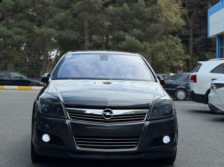 Opel Astra 2009