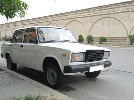 LADA (VAZ) 2107 2003