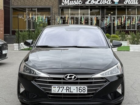 Hyundai Elantra 2018