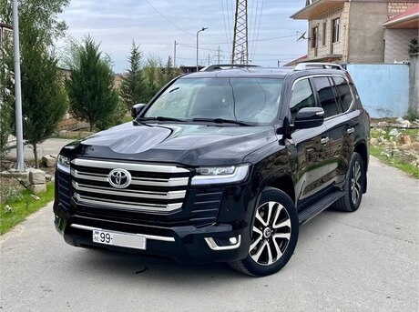 Toyota Land Cruiser 2011