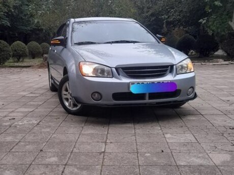 Kia Cerato 2005