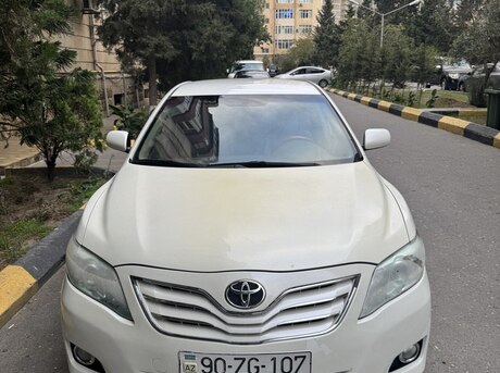 Toyota Camry 2011