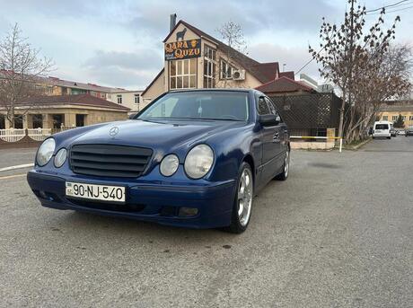 Mercedes E 240 1999