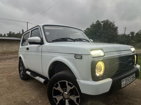 LADA (VAZ) Niva 2014