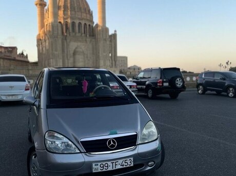 Mercedes A 160