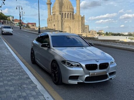 BMW 520 2015